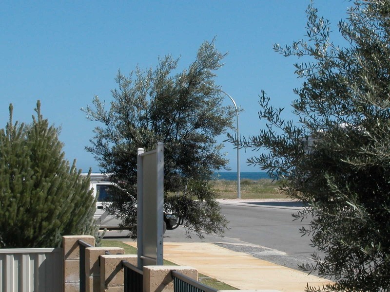 11 (U33) HEATON STREET, Jurien Bay WA 6516