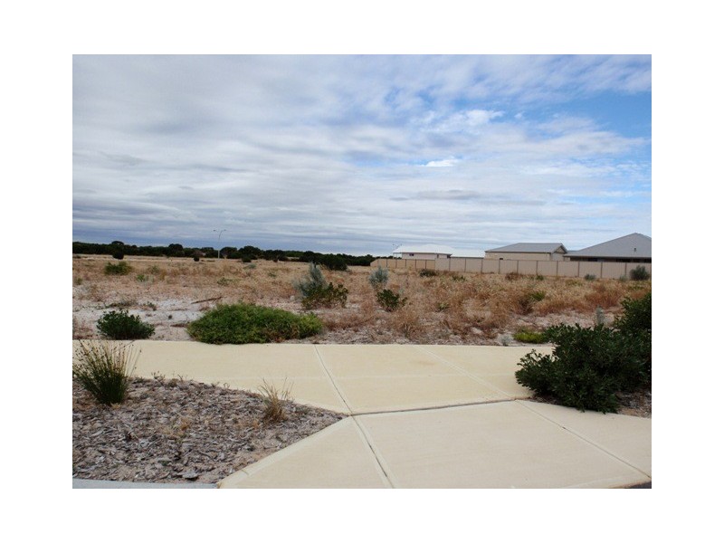 53 MIDDLETON BOULEVARD, Jurien Bay WA 6516