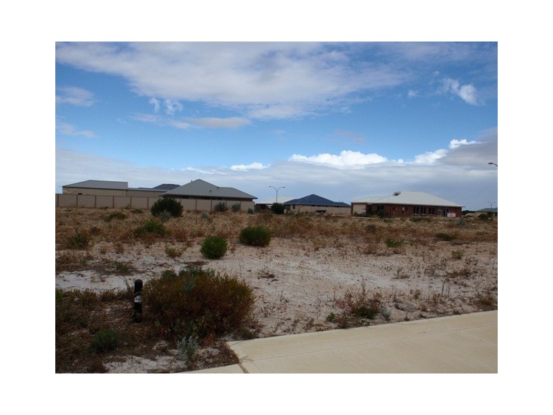 53 MIDDLETON BOULEVARD, Jurien Bay WA 6516