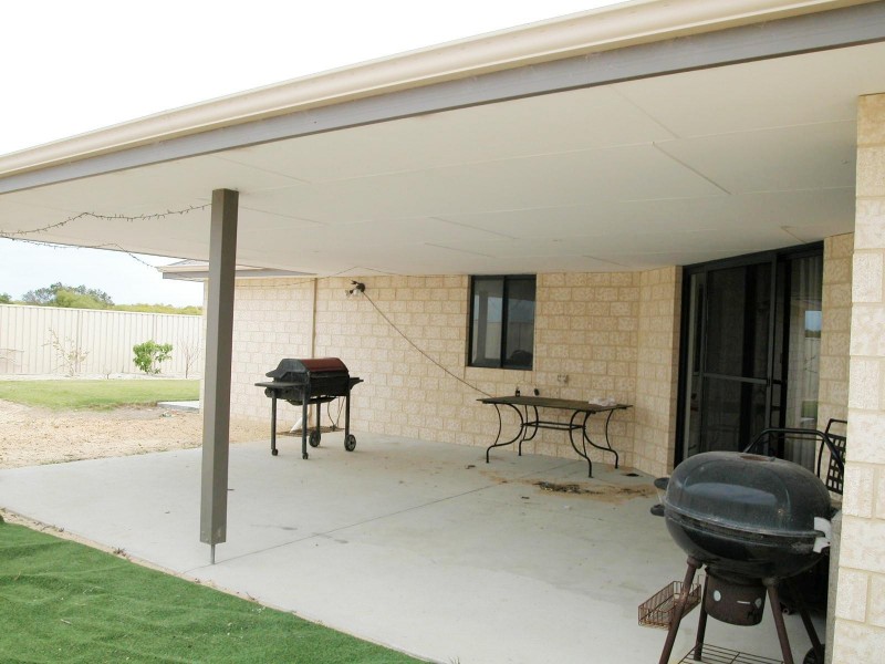 6 FIGTREE WAY, Jurien Bay WA 6516