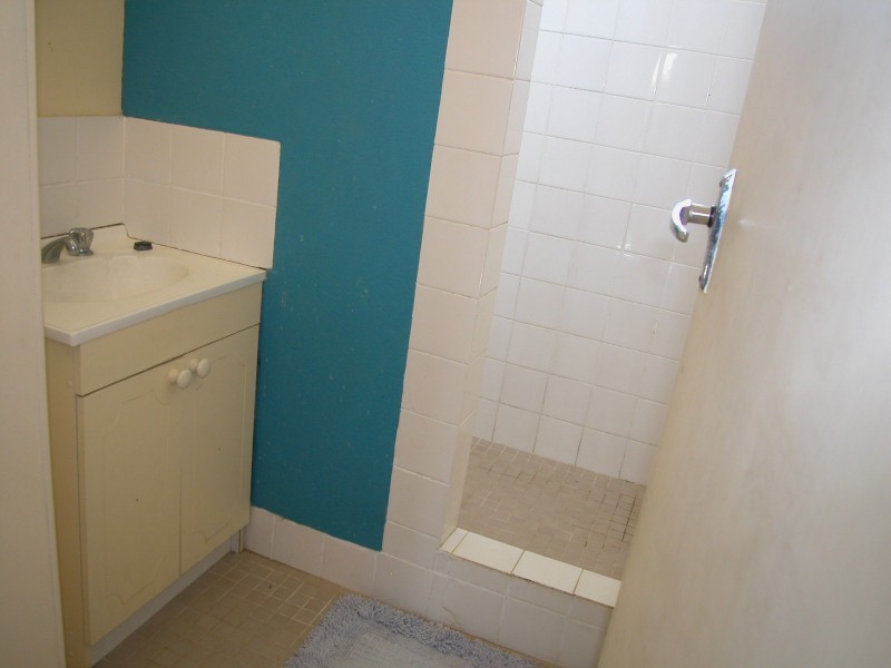 6 SHINGLE AVENUE, Jurien Bay WA 6516