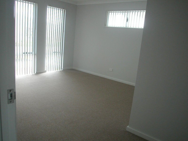 7 FIGTREE WAY, Jurien Bay WA 6516