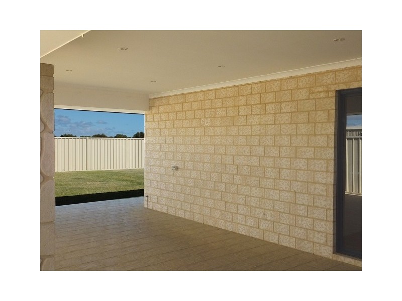 31 (Lot 526) Apium Way, Jurien Bay WA 6516