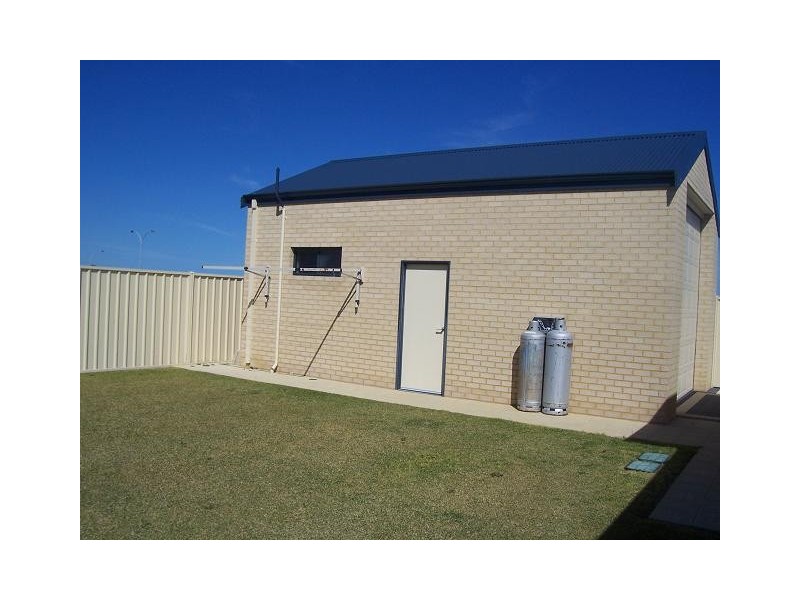 31 (Lot 526) Apium Way, Jurien Bay WA 6516