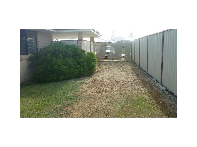8 SHEOAK GROVE, Jurien Bay WA 6516