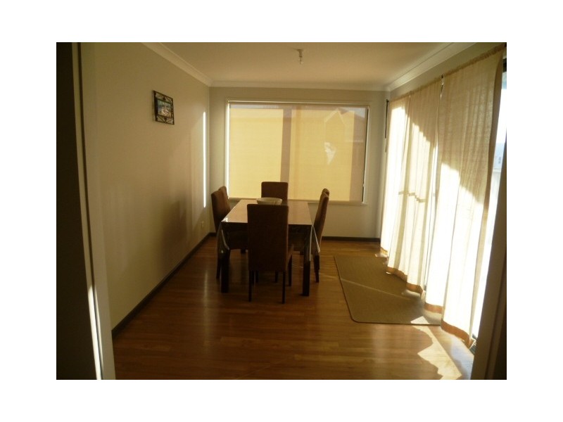 16 Glover Cres, Green Head WA 6514