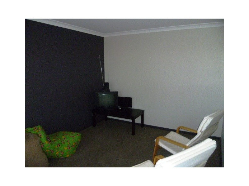 16 Glover Cres, Green Head WA 6514