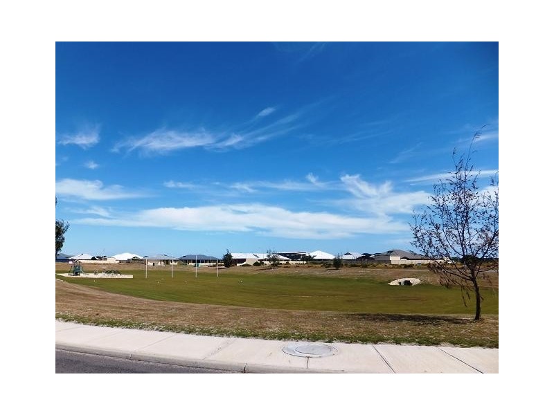 1 (Lot 320) Sheoak Grove, Jurien Bay WA 6516