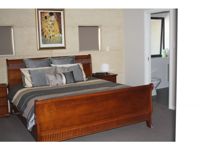 15 BETTONG AVENUE, Jurien Bay WA 6516