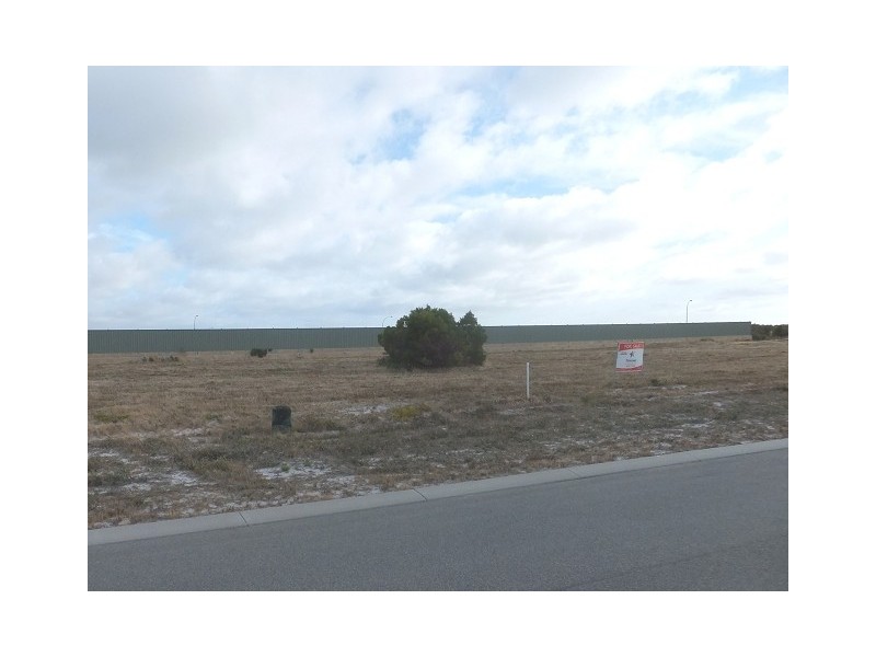 19 Eucalypt Way, Jurien Bay WA 6516