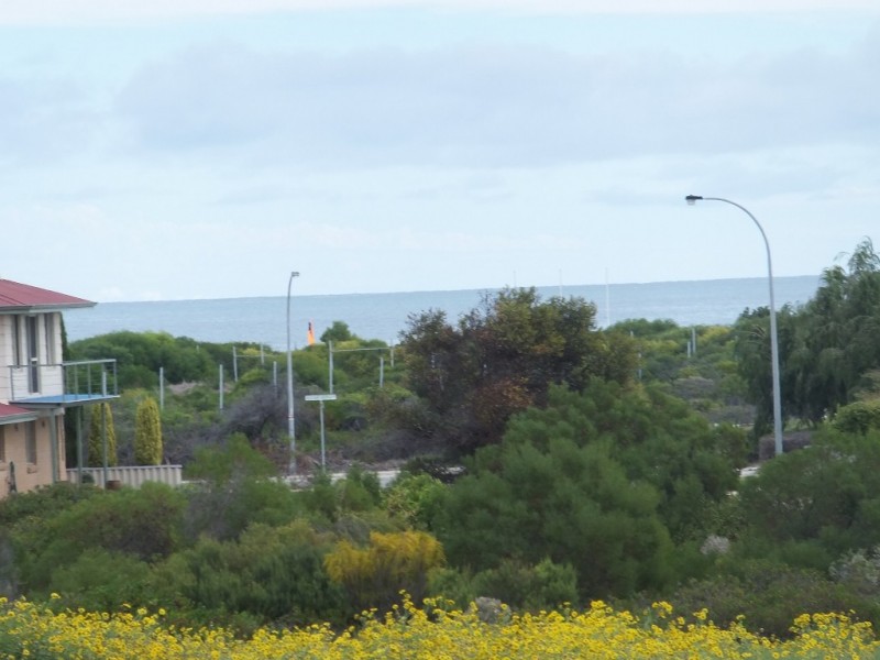 1 (LOT 1008) PROTON PLACE, Jurien Bay WA 6516