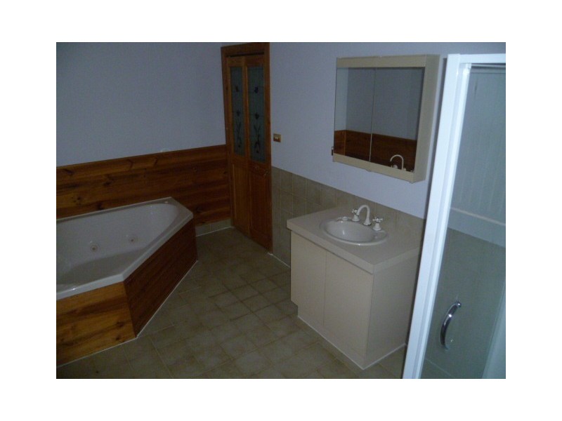 5 TUART STREET, Leeman WA 6514