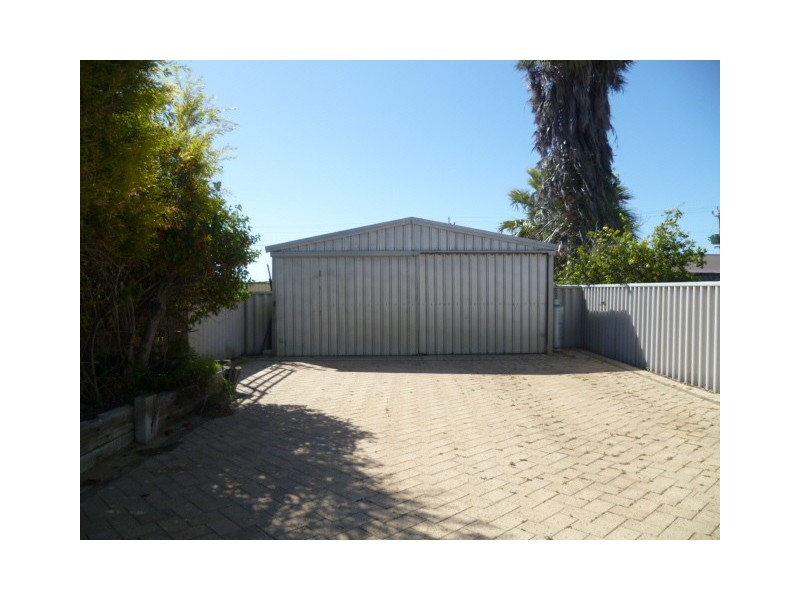 5 TUART STREET, Leeman WA 6514