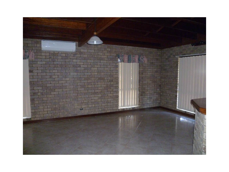 5 TUART STREET, Leeman WA 6514