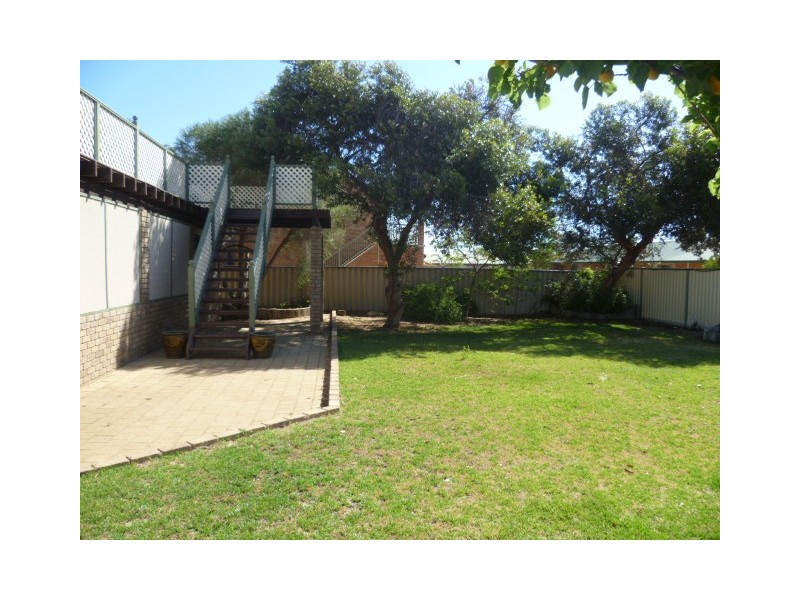 5 TUART STREET, Leeman WA 6514