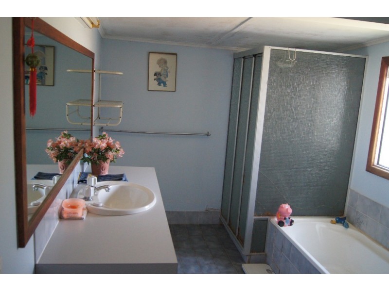 31 CARON STREET, Carnamah WA 6517