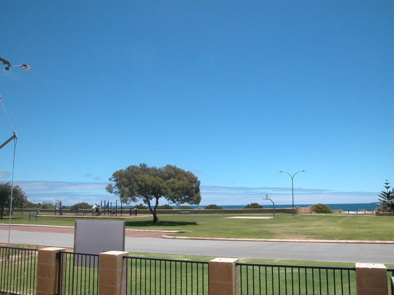 11 (LOT 67) HEATON STREET, Jurien Bay WA 6516