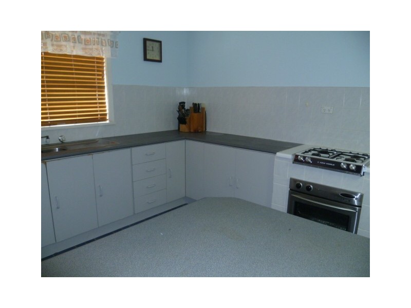 17 Rowlands Rd, Green Head WA 6514