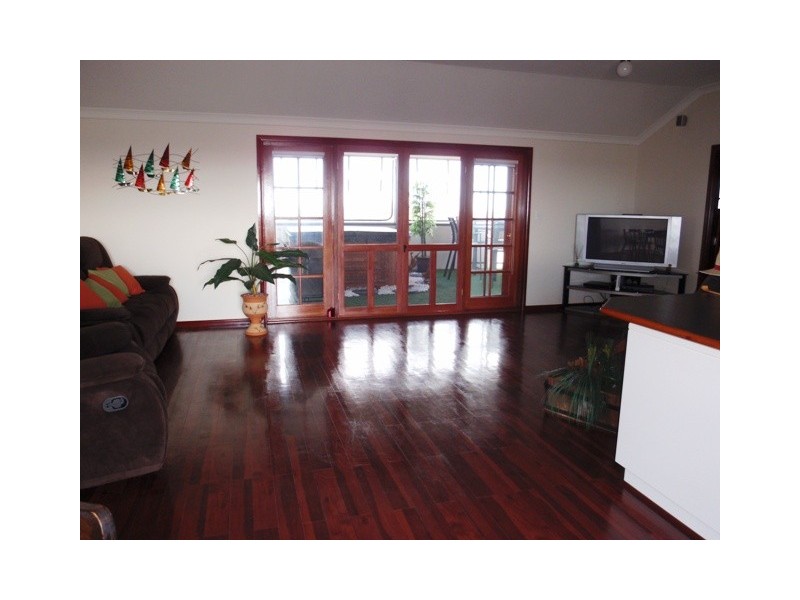 38 PREMIER DRIVE, Jurien Bay WA 6516