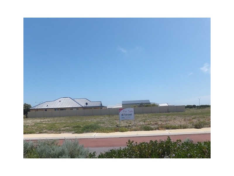 37 (Lot 694) Bettong Avenue, Jurien Bay WA 6516