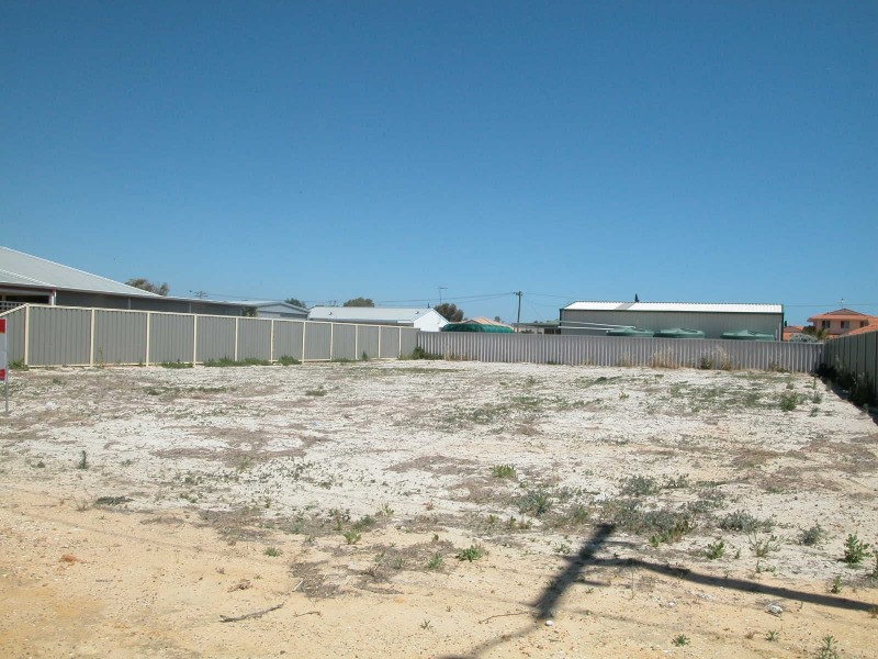 30 (LOT 542) ILLYARRIE STREET, Leeman WA 6514