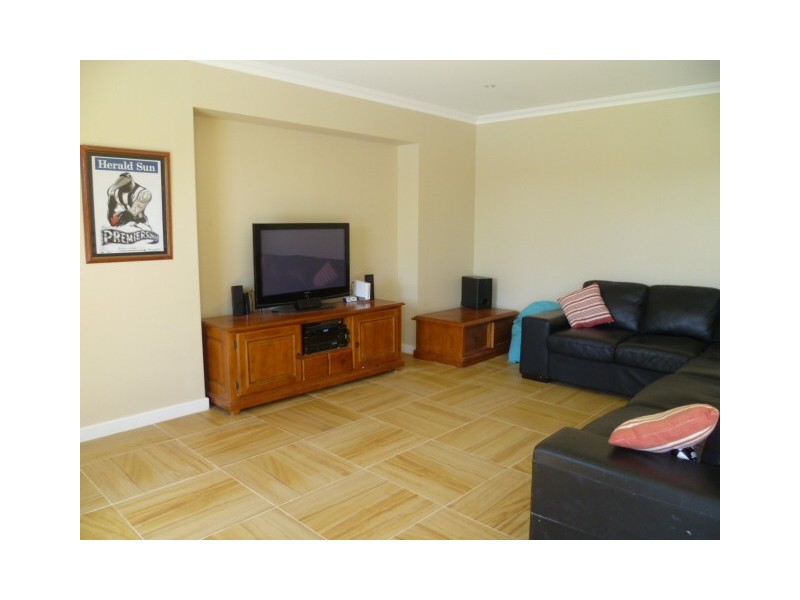 3 Pethick Loop, Green Head WA 6514