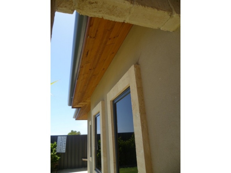 3 Pethick Loop, Green Head WA 6514