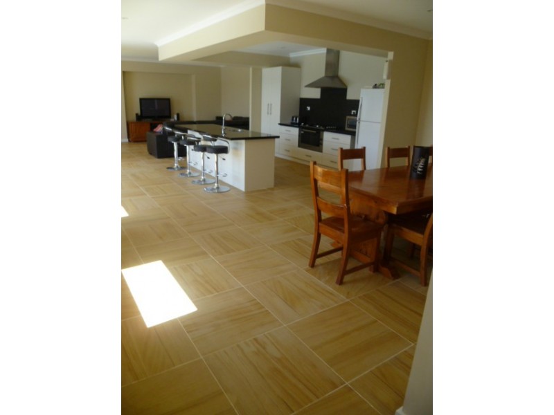 3 Pethick Loop, Green Head WA 6514