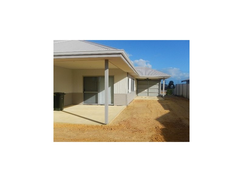 3 TARRAGONA LOOP, Cervantes WA 6511