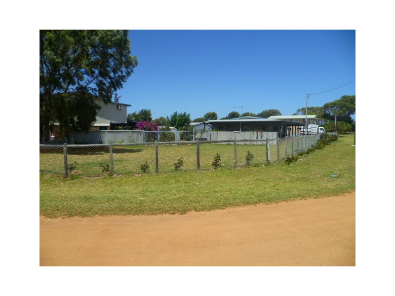 25 Green Head Rd, Green Head WA 6514