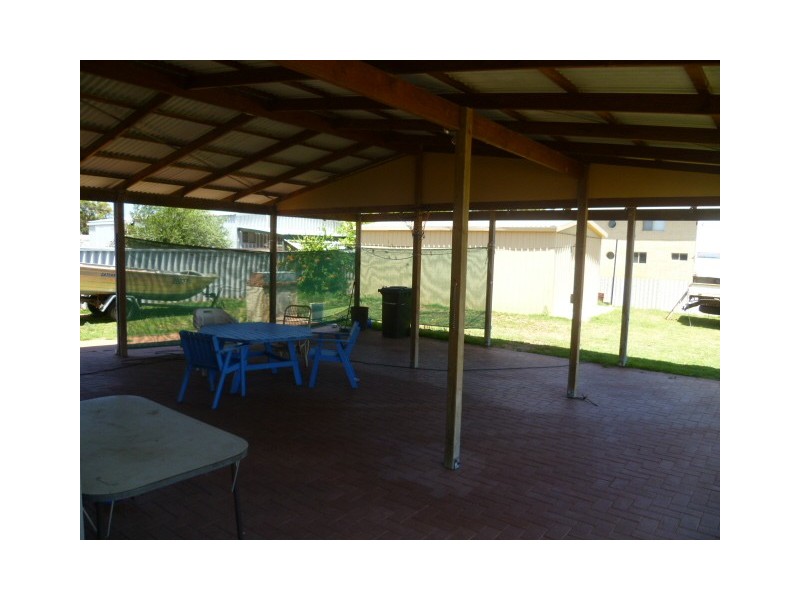 25 Green Head Rd, Green Head WA 6514