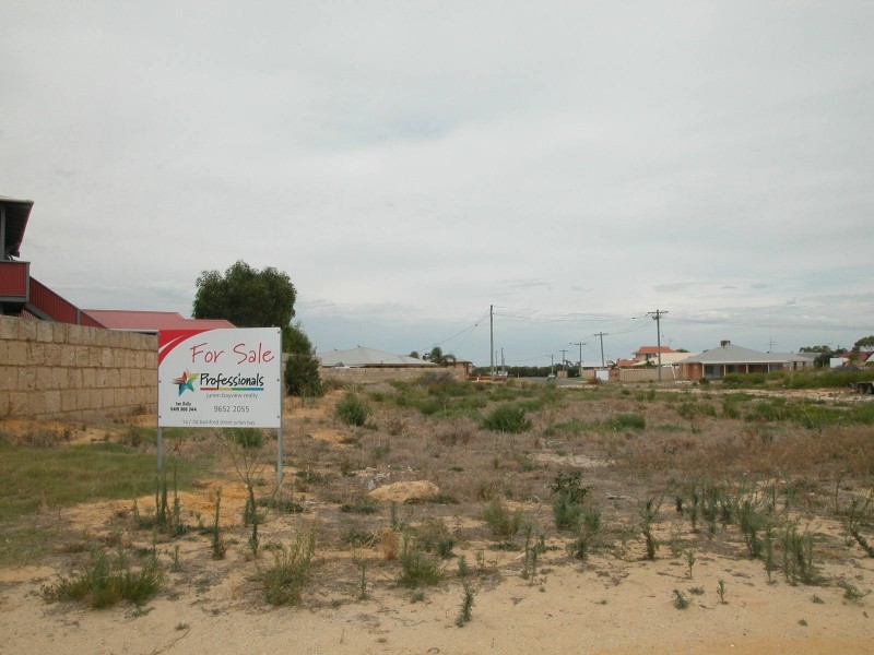 14 ILLYARRIE STREET, Leeman WA 6514