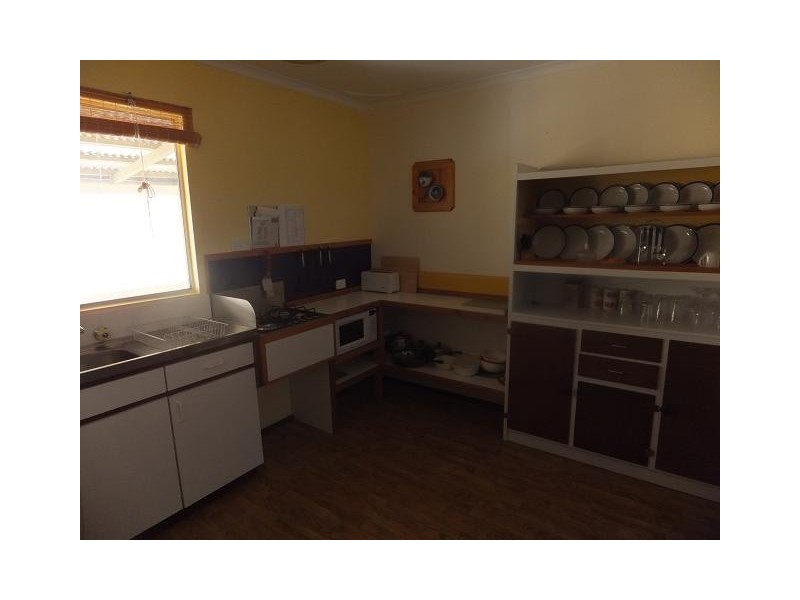 6 Cook Street, Jurien Bay WA 6516