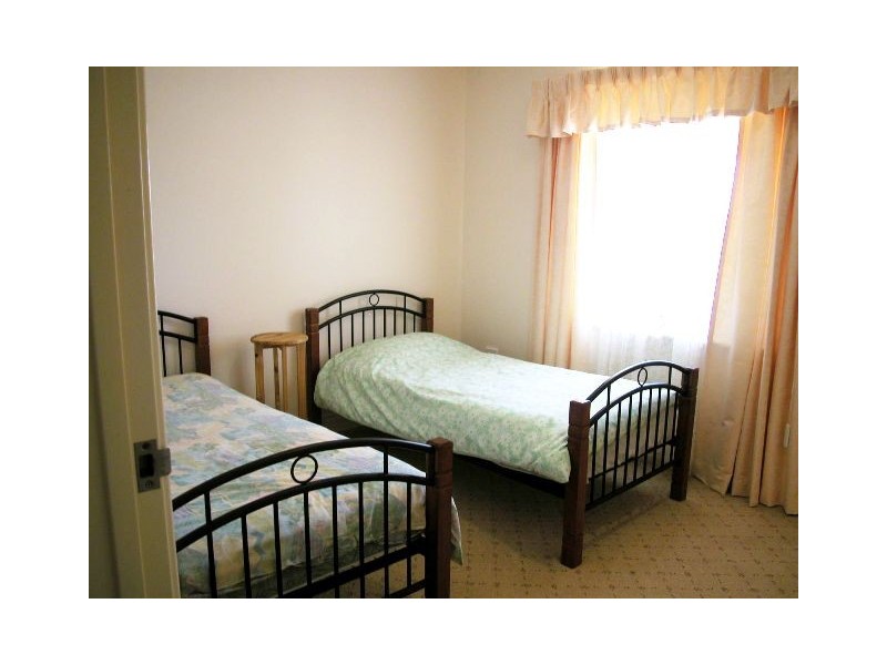 18 CASUARINA CRESCENT, Jurien Bay WA 6516