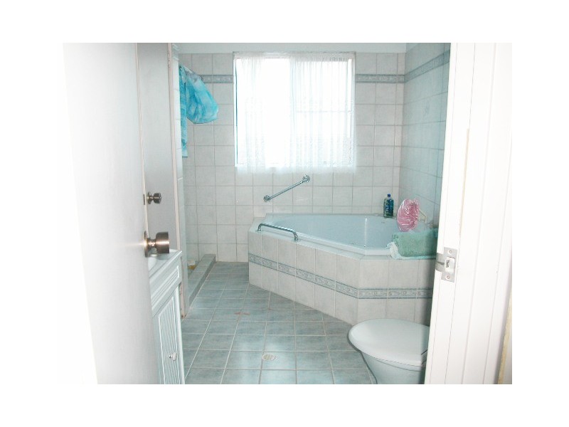 19 SHINGLE AVENUE, Jurien Bay WA 6516