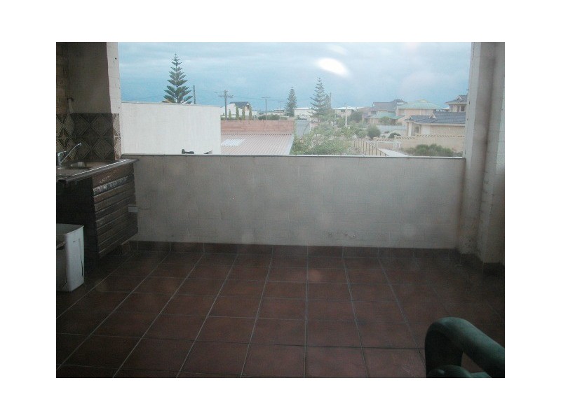 19 SHINGLE AVENUE, Jurien Bay WA 6516