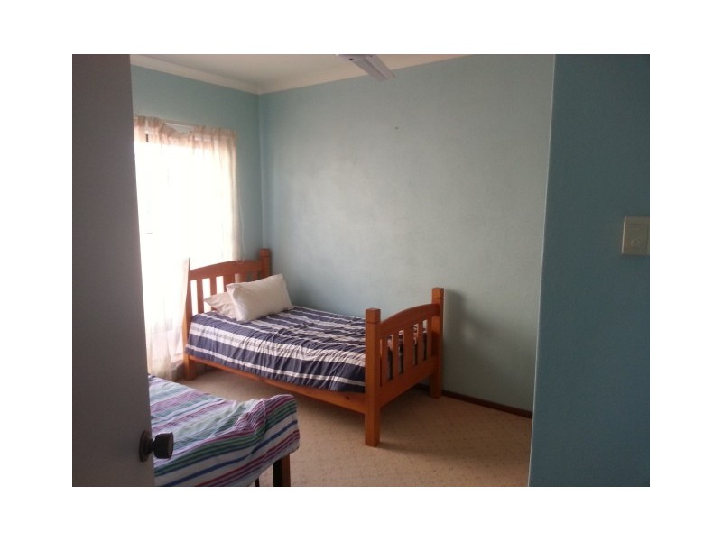 19 SHINGLE AVENUE, Jurien Bay WA 6516