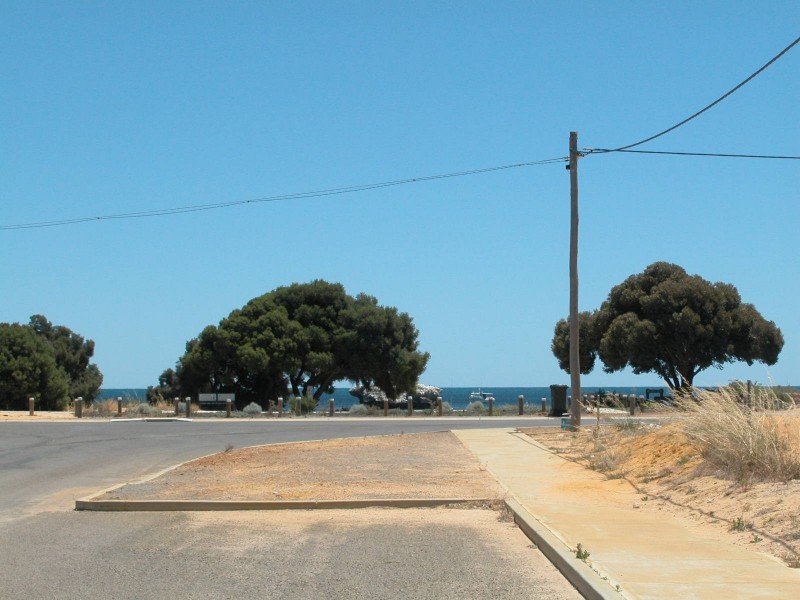 LOT 477 ACACIA WAY, Leeman WA 6514