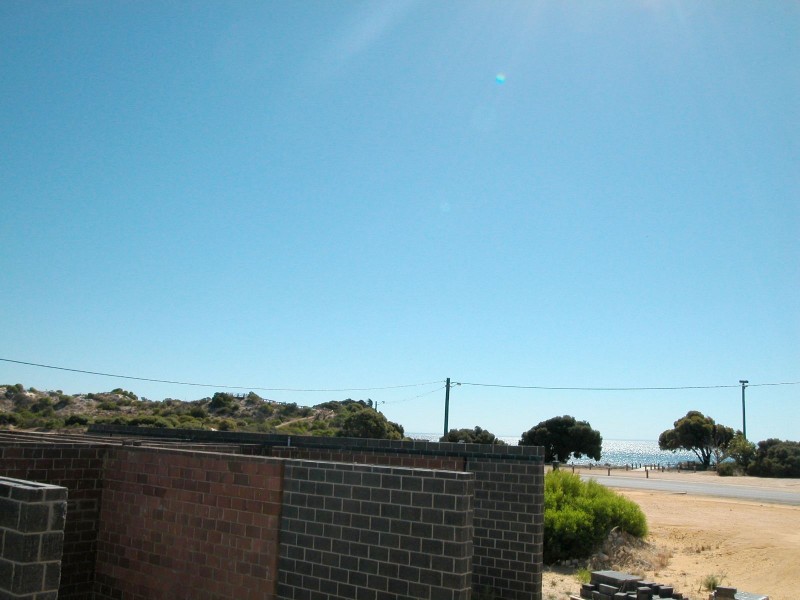 LOT 477 ACACIA WAY, Leeman WA 6514