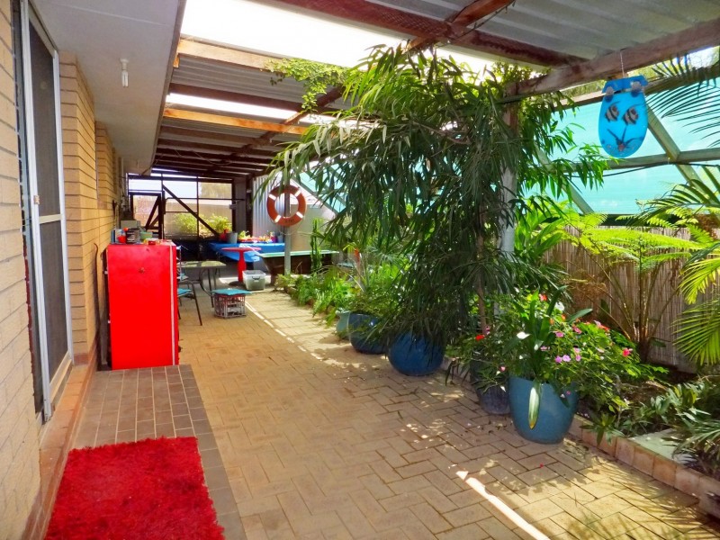 1/25 Bower Street, Jurien Bay WA 6516