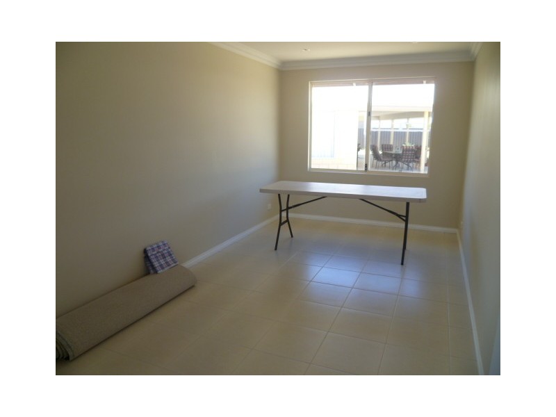 7 Pethick Loop, Green Head WA 6514