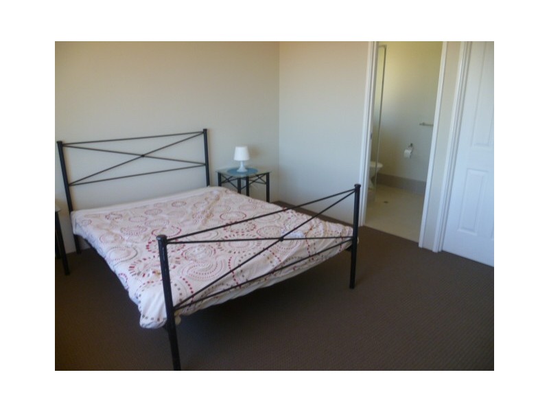 7 Pethick Loop, Green Head WA 6514