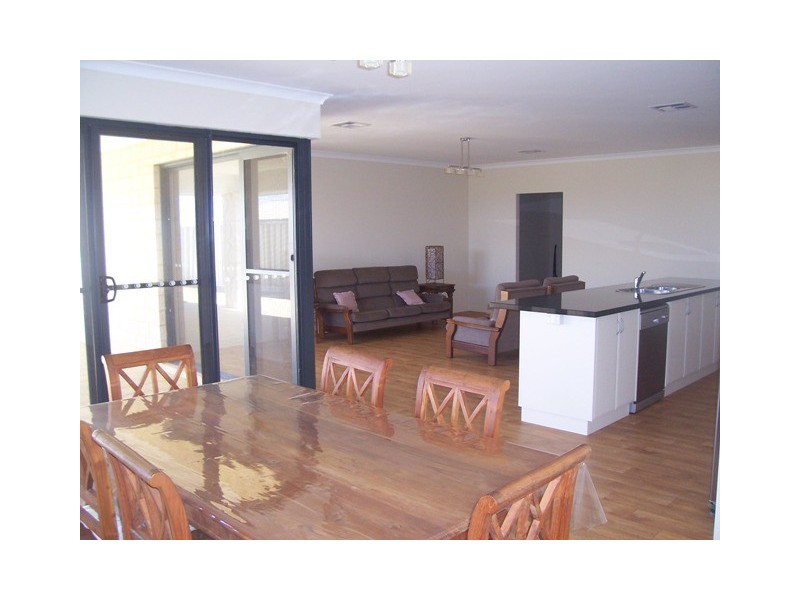 31 Apium Way, Jurien Bay WA 6516