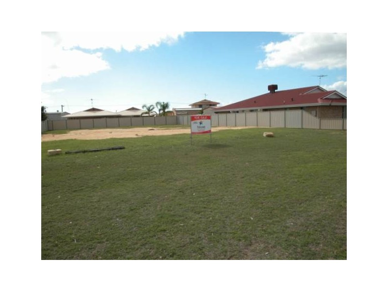 87 (LOT 572) NAIRN STREET, Leeman WA 6514