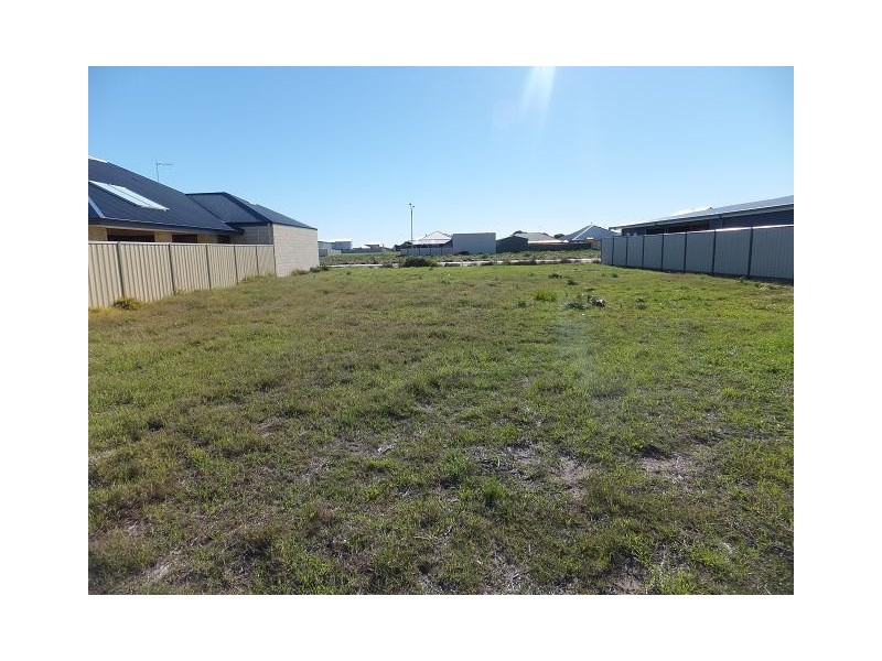 29 (Lot 527) APIUM WAY, Jurien Bay WA 6516