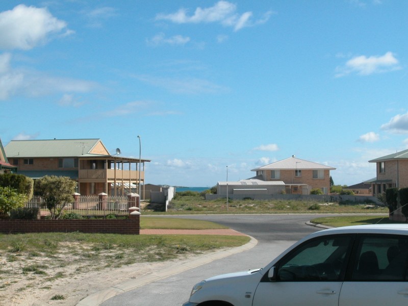 6 SONOMA COVE, Jurien Bay WA 6516