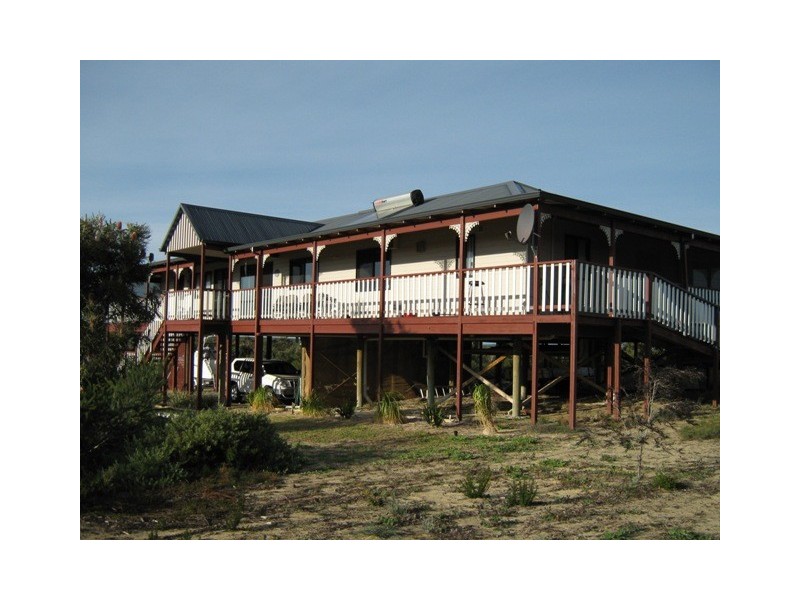 38 PREMIER DRIVE, Jurien Bay WA 6516