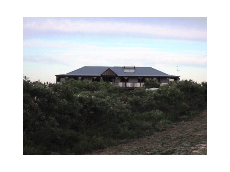38 PREMIER DRIVE, Jurien Bay WA 6516