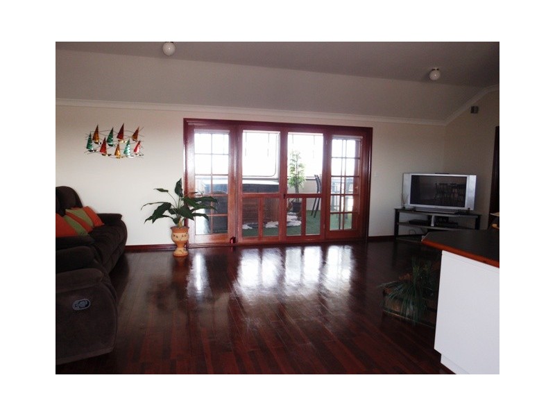 38 PREMIER DRIVE, Jurien Bay WA 6516