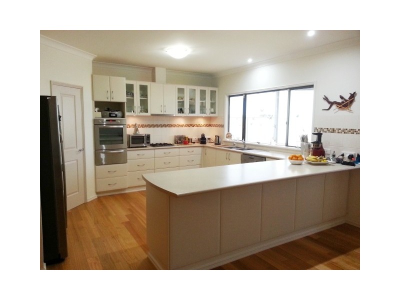 25 ADRIANA PARADE, Jurien Bay WA 6516